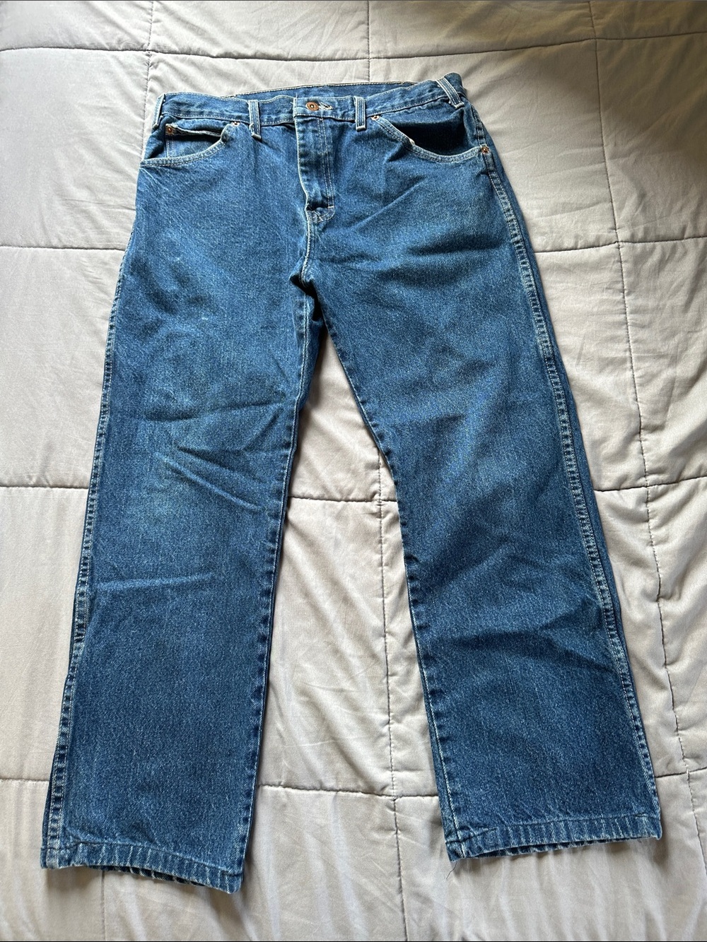Dickies Classic Men's Blue Jeans - Timeless Straight Fit